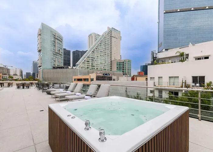 412 Std A Capitalia Urban With Balcony And Gym Apartment